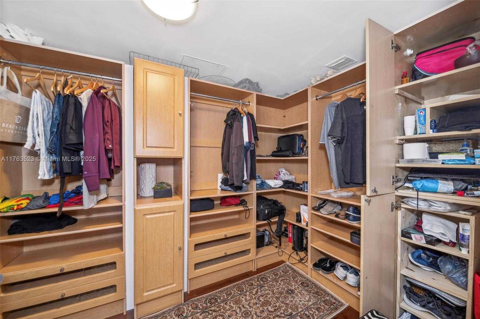 Small Image of 1830 SOUTH OCEAN DR #3111, Hallandale Beach Number 19