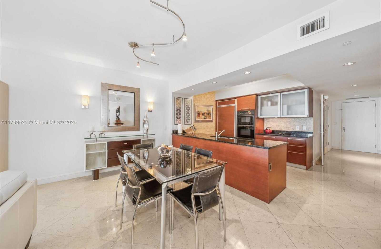 Small Image of 1830 SOUTH OCEAN DR #3111, Hallandale Beach Number 6