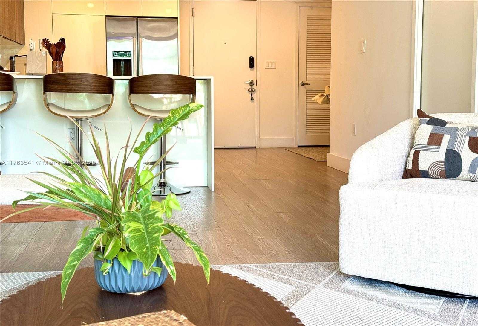 Small Image of 1025 92ND ST #306, Bay Harbor Islands Number 10