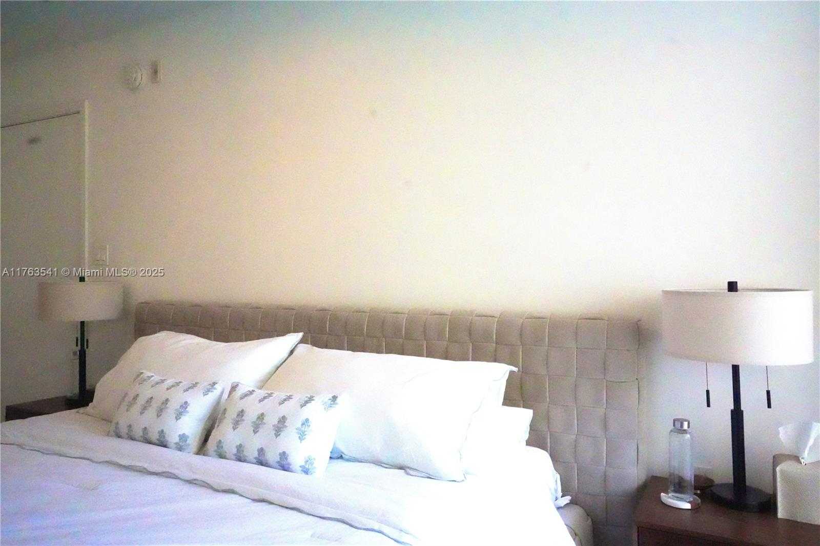 Small Image of 1025 92ND ST #306, Bay Harbor Islands Number 13