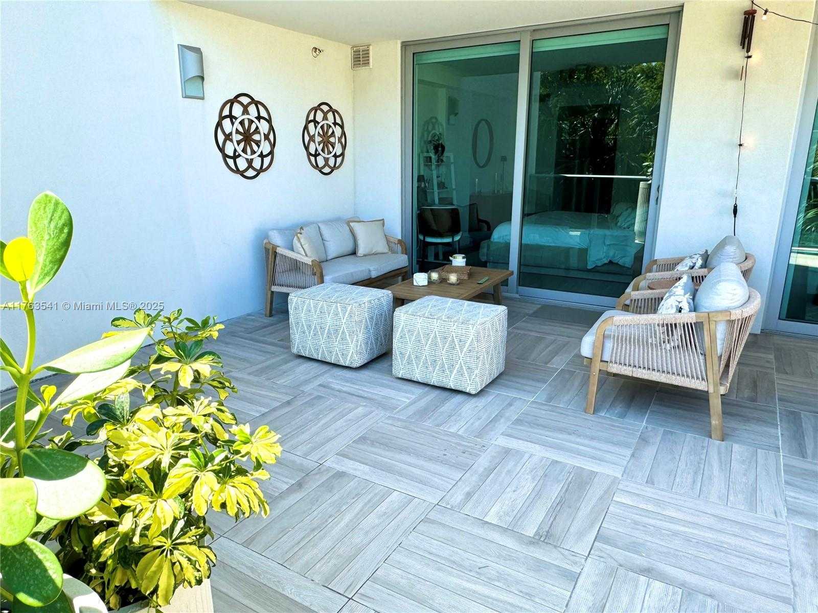 Small Image of 1025 92ND ST #306, Bay Harbor Islands Number 2