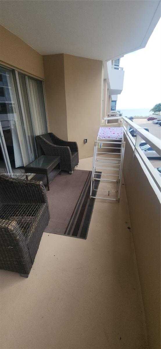 Small Image of 1980 SOUTH OCEAN DR #2A, Hallandale Beach Number 9