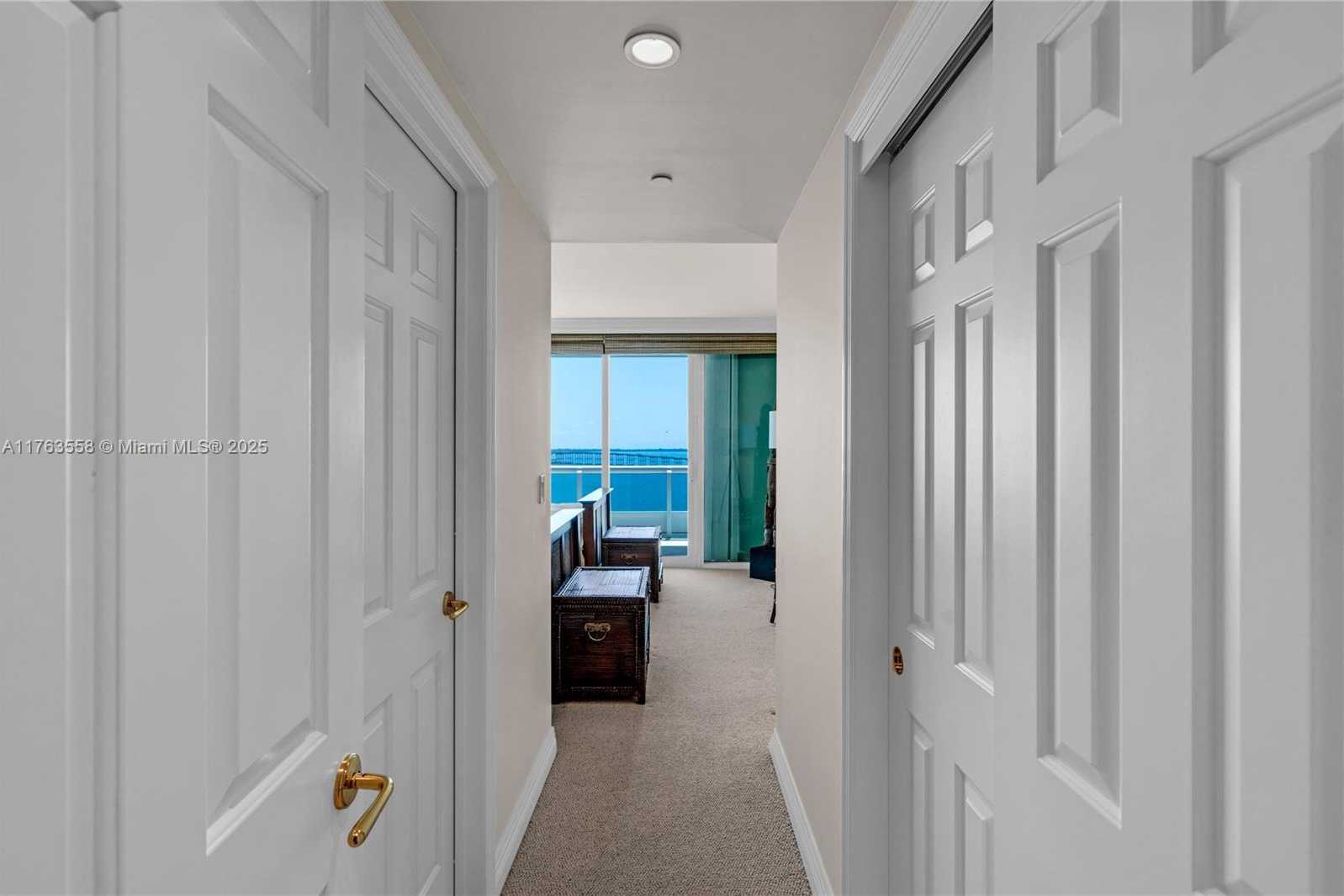 Small Image of 1643 BRICKELL AVE #1503, Miami Number 20