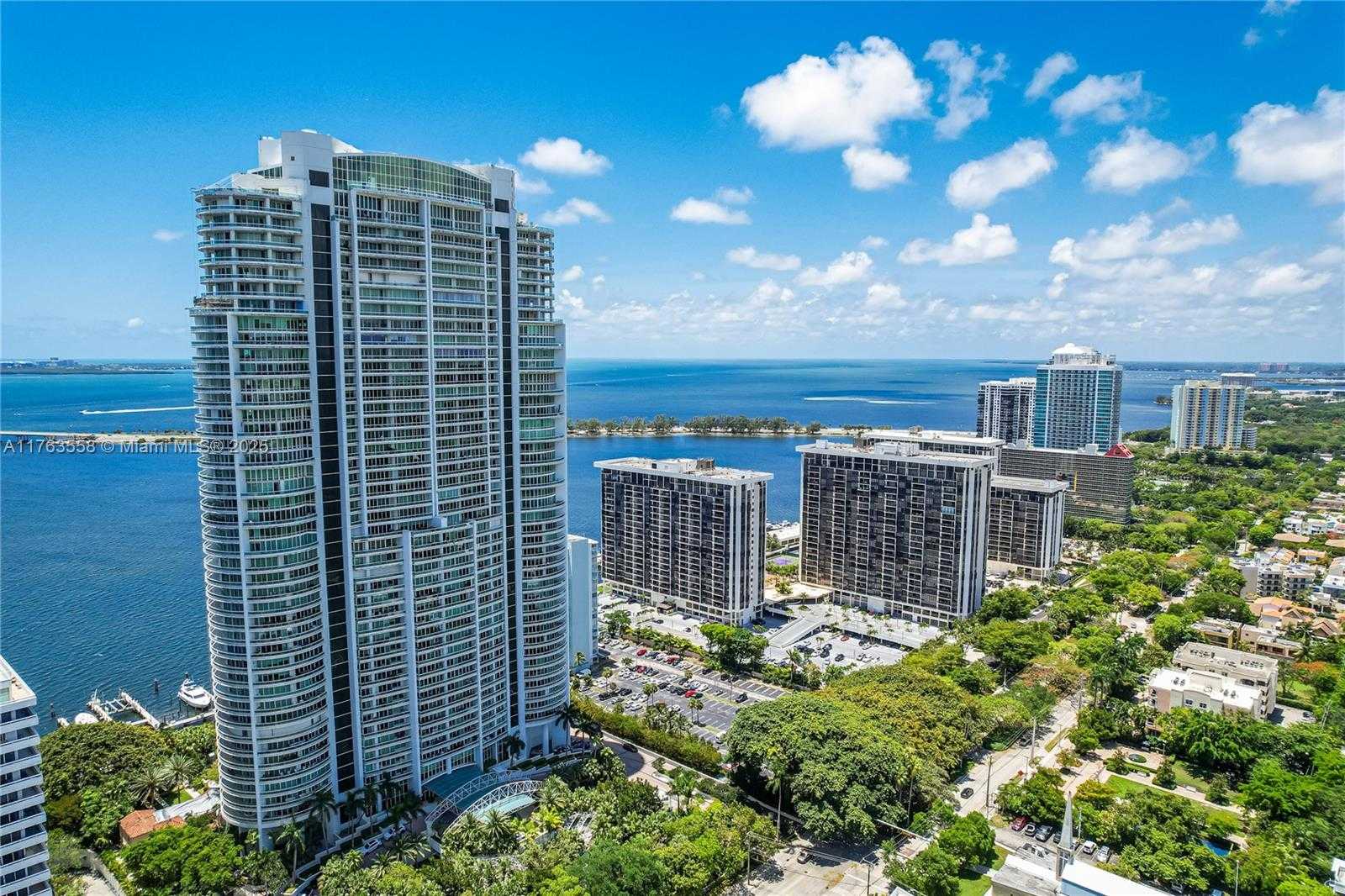 Small Image of 1643 BRICKELL AVE #1503, Miami Number 37