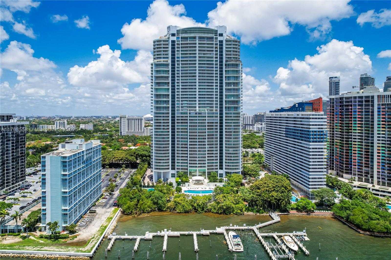 Small Image of 1643 BRICKELL AVE #1503, Miami Number 40