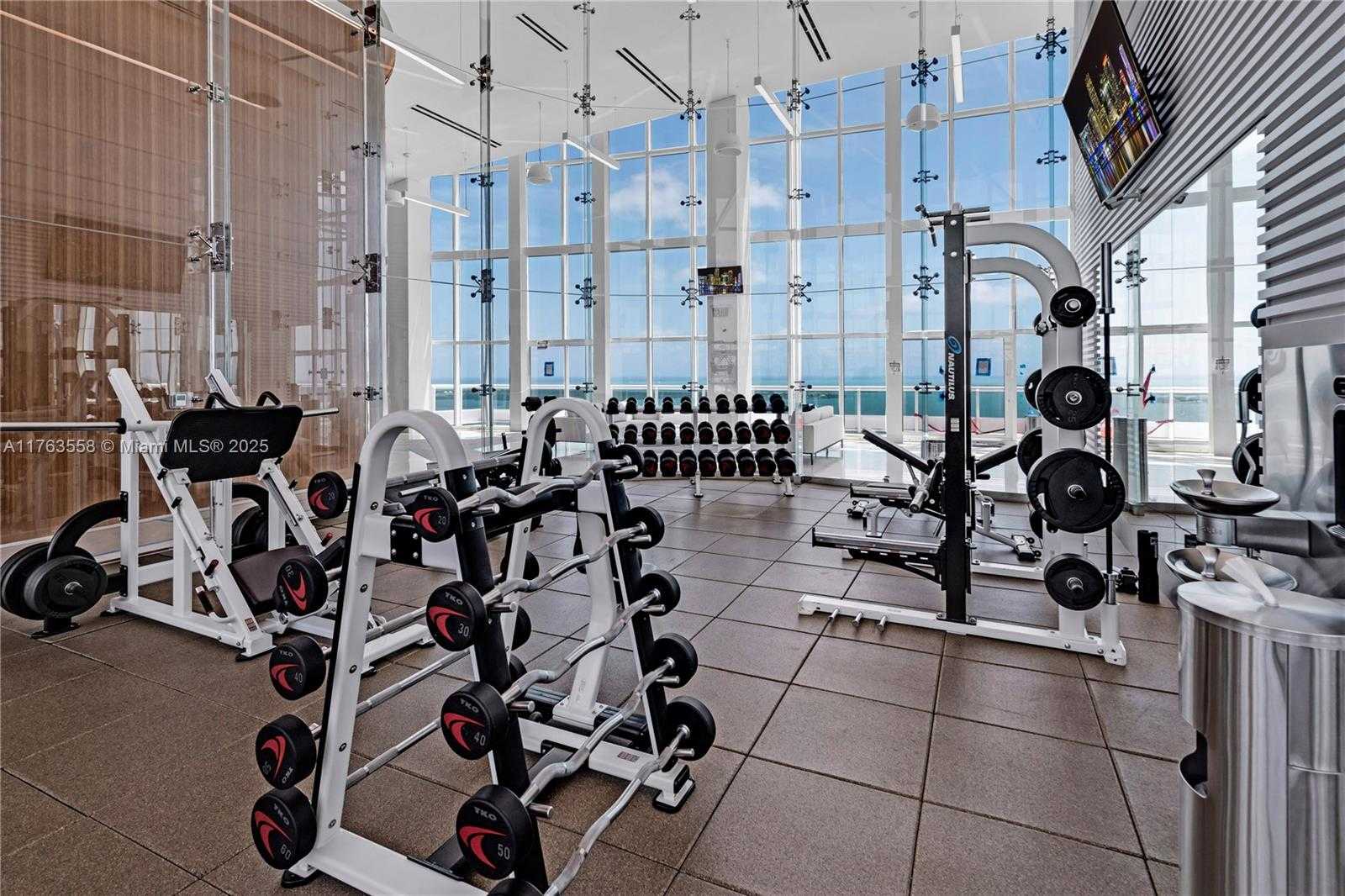 Small Image of 1643 BRICKELL AVE #1503, Miami Number 48