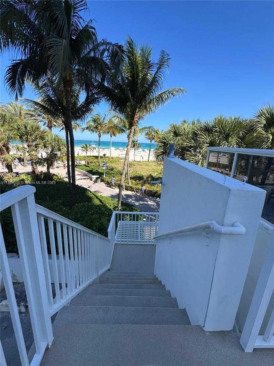 Small Image of 100 LINCOLN RD #1231, Miami Beach Number 17