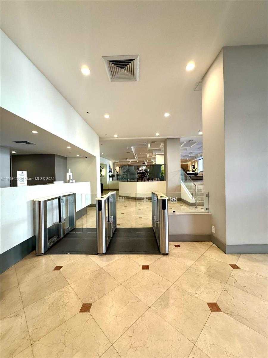 Small Image of 100 LINCOLN RD #1231, Miami Beach Number 21