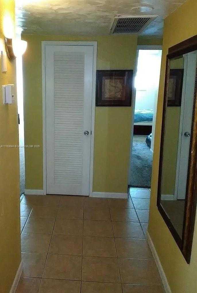 Small Image of 19380 COLLINS AVE #211, Sunny Isles Beach Number 2