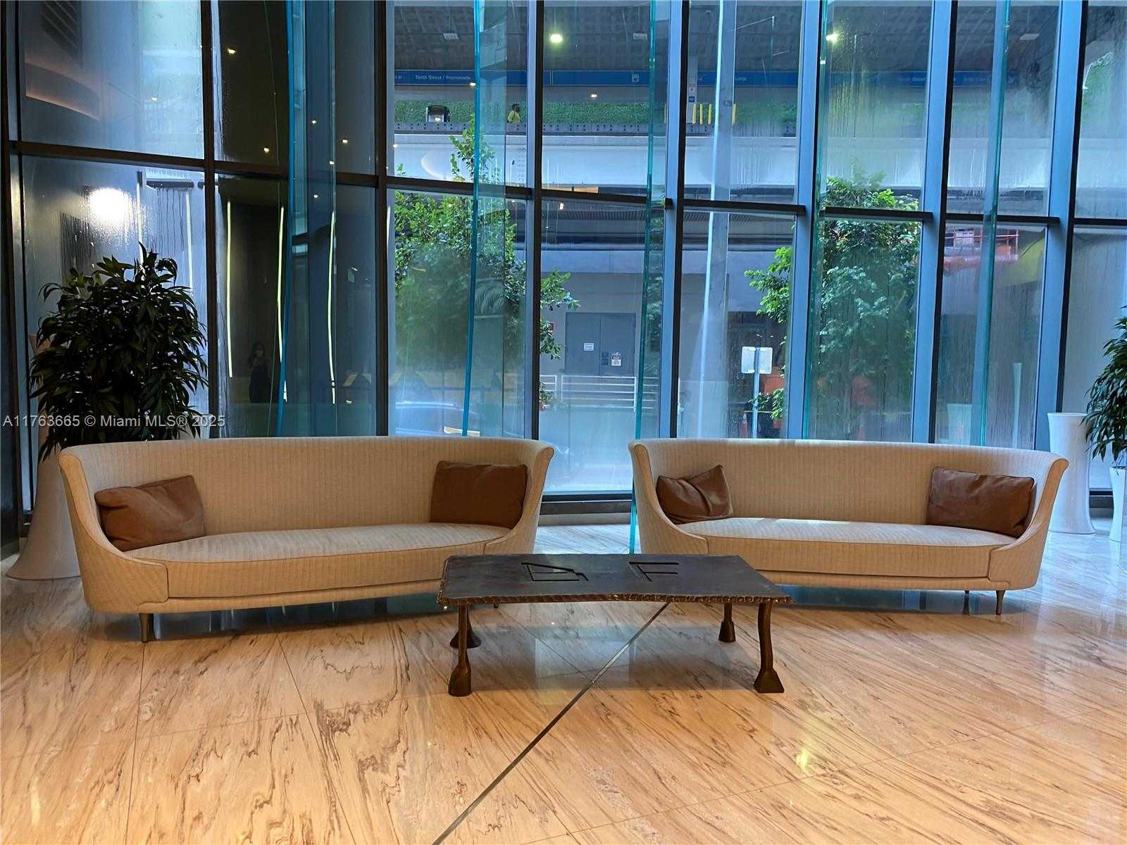 Small Image of 1000 BRICKELL PLZ #2604, Miami Number 10