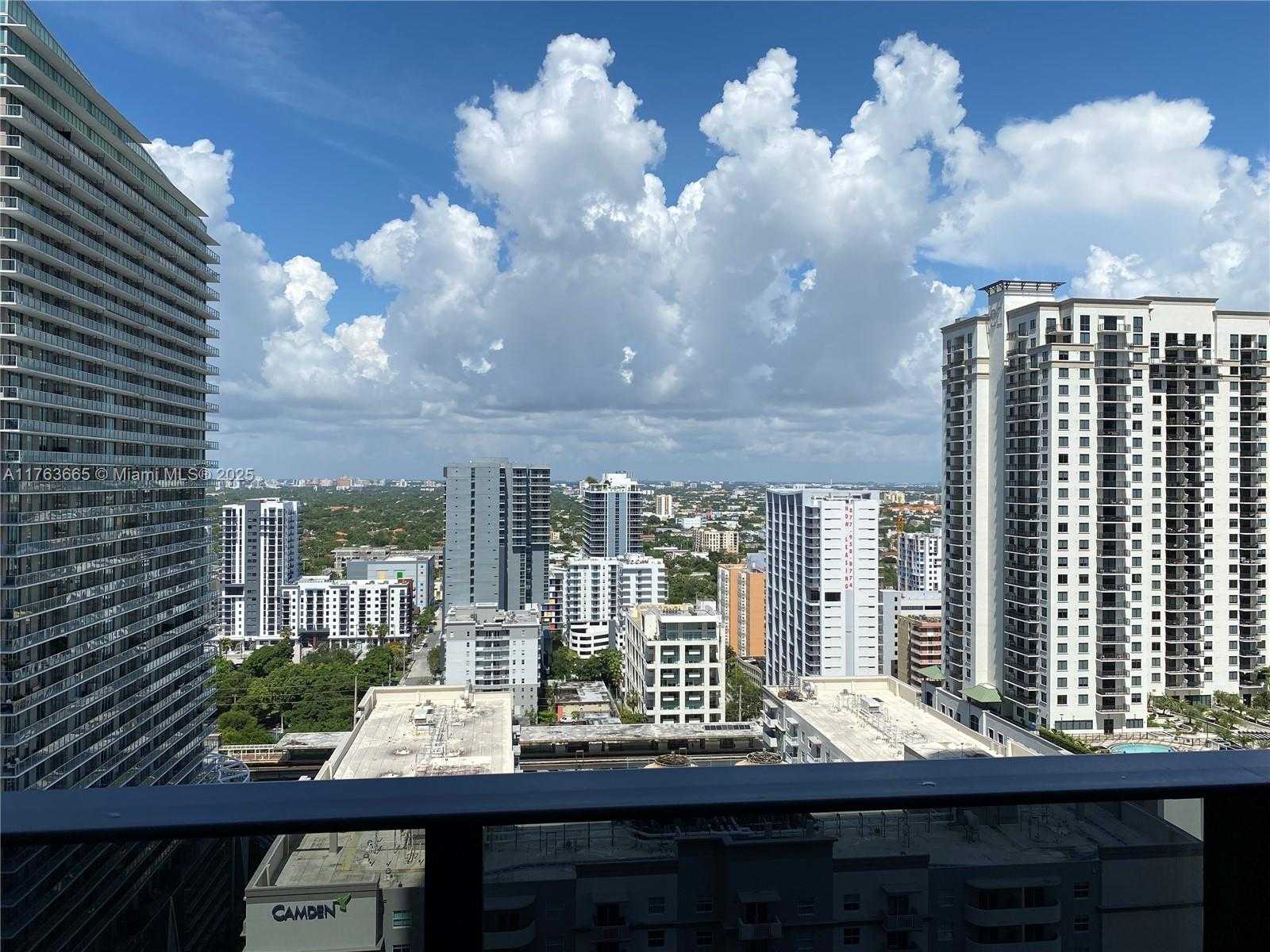 Small Image of 1000 BRICKELL PLZ #2604, Miami Number 8