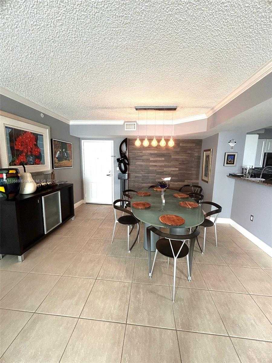 Small Image of 1155 #2504, Miami Number 5