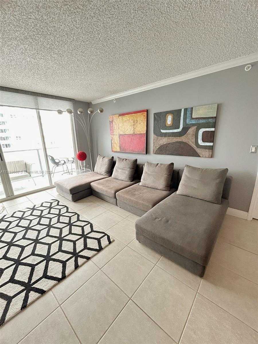 Small Image of 1155 #2504, Miami Number 7