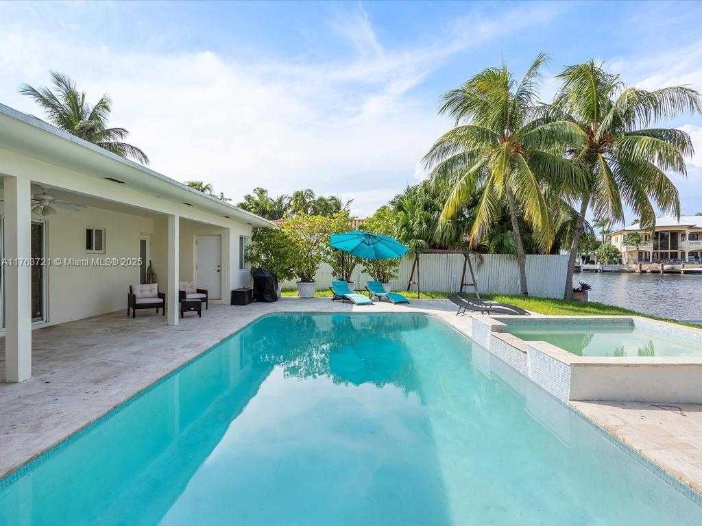 Small Image of 16473 NORTH EAST 31ST AVE, North Miami Beach Number 27