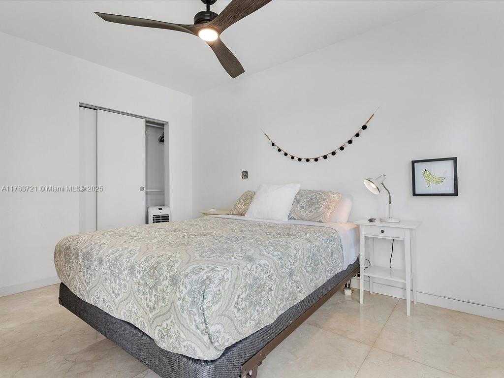 Small Image of 16473 NORTH EAST 31ST AVE, North Miami Beach Number 28