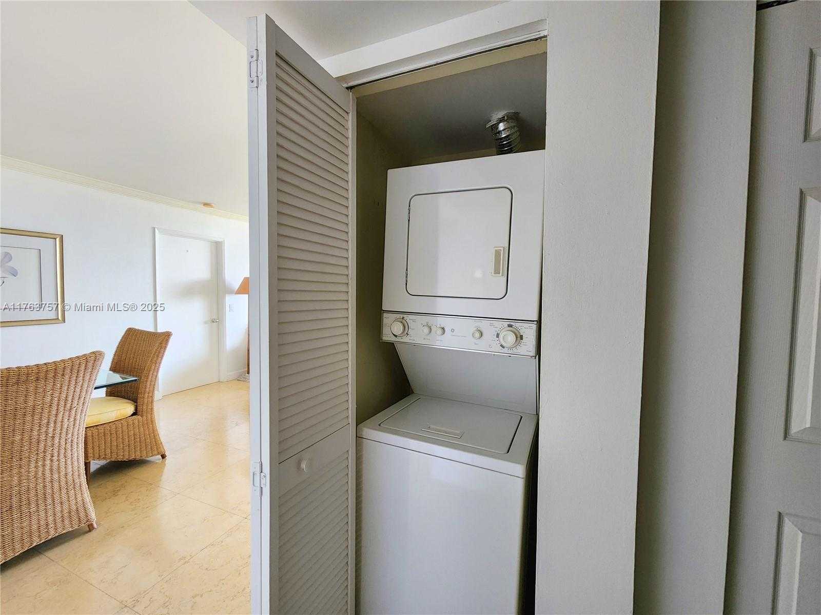 Small Image of 3300 NORTH EAST 191ST ST #1511, Aventura Number 10