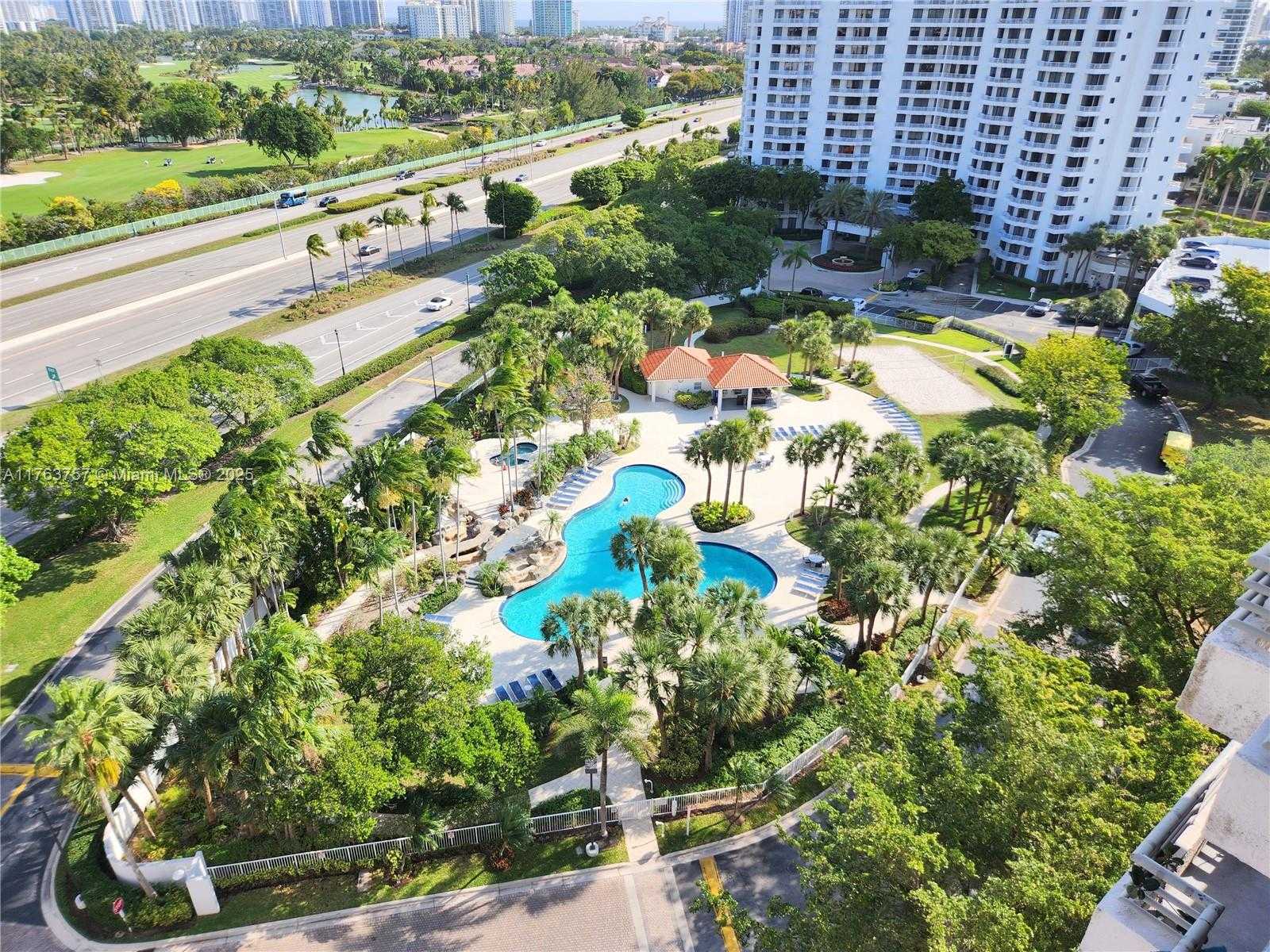 Small Image of 3300 NORTH EAST 191ST ST #1511, Aventura Number 4