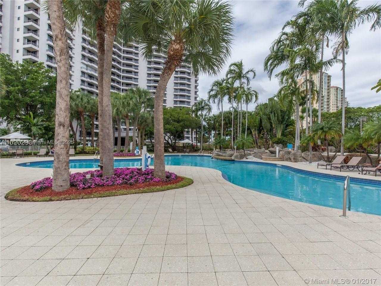 Small Image of 3300 NORTH EAST 192ND ST #304, Aventura Number 16