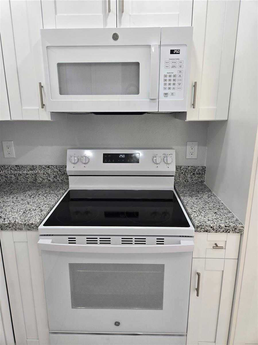 Small Image of 4803 NORTH WEST 7TH ST #202-14, Miami Number 3