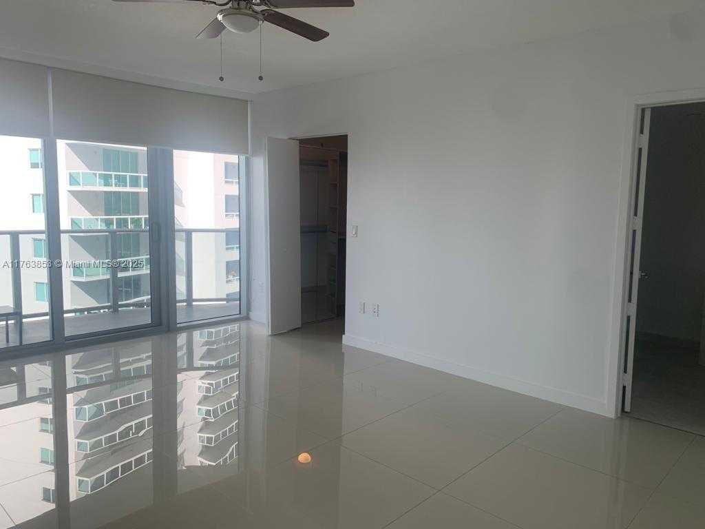Small Image of 488 NORTH EAST 18TH ST #517, Miami Number 17