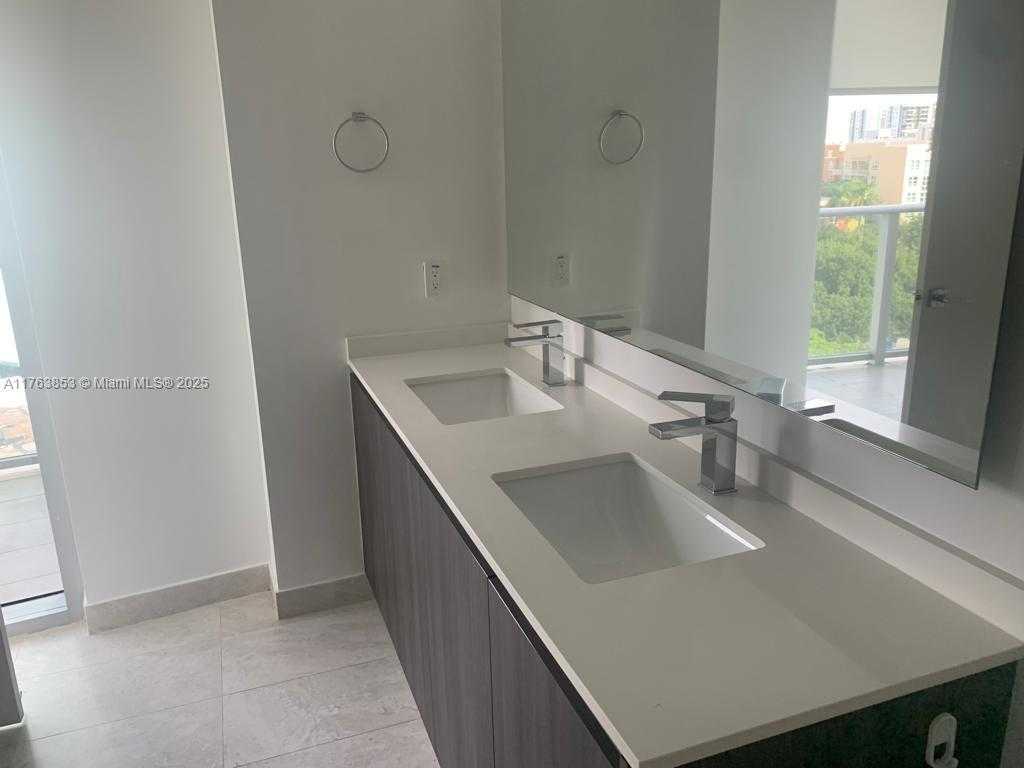 Small Image of 488 NORTH EAST 18TH ST #517, Miami Number 25
