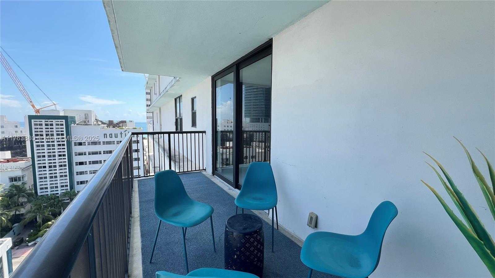 Small Image of 1800 COLLINS AVE #12B, Miami Beach Number 15