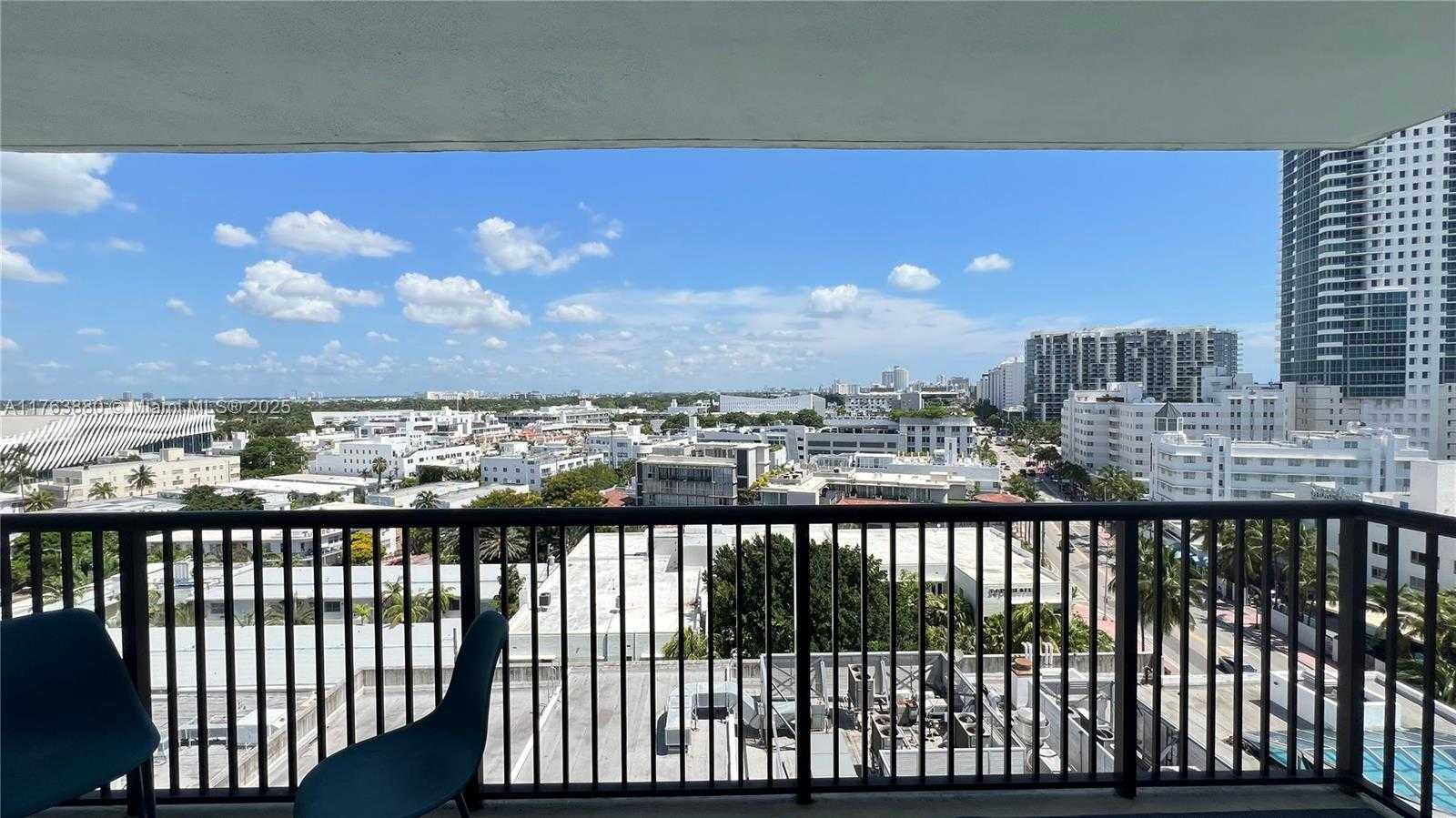 Small Image of 1800 COLLINS AVE #12B, Miami Beach Number 17