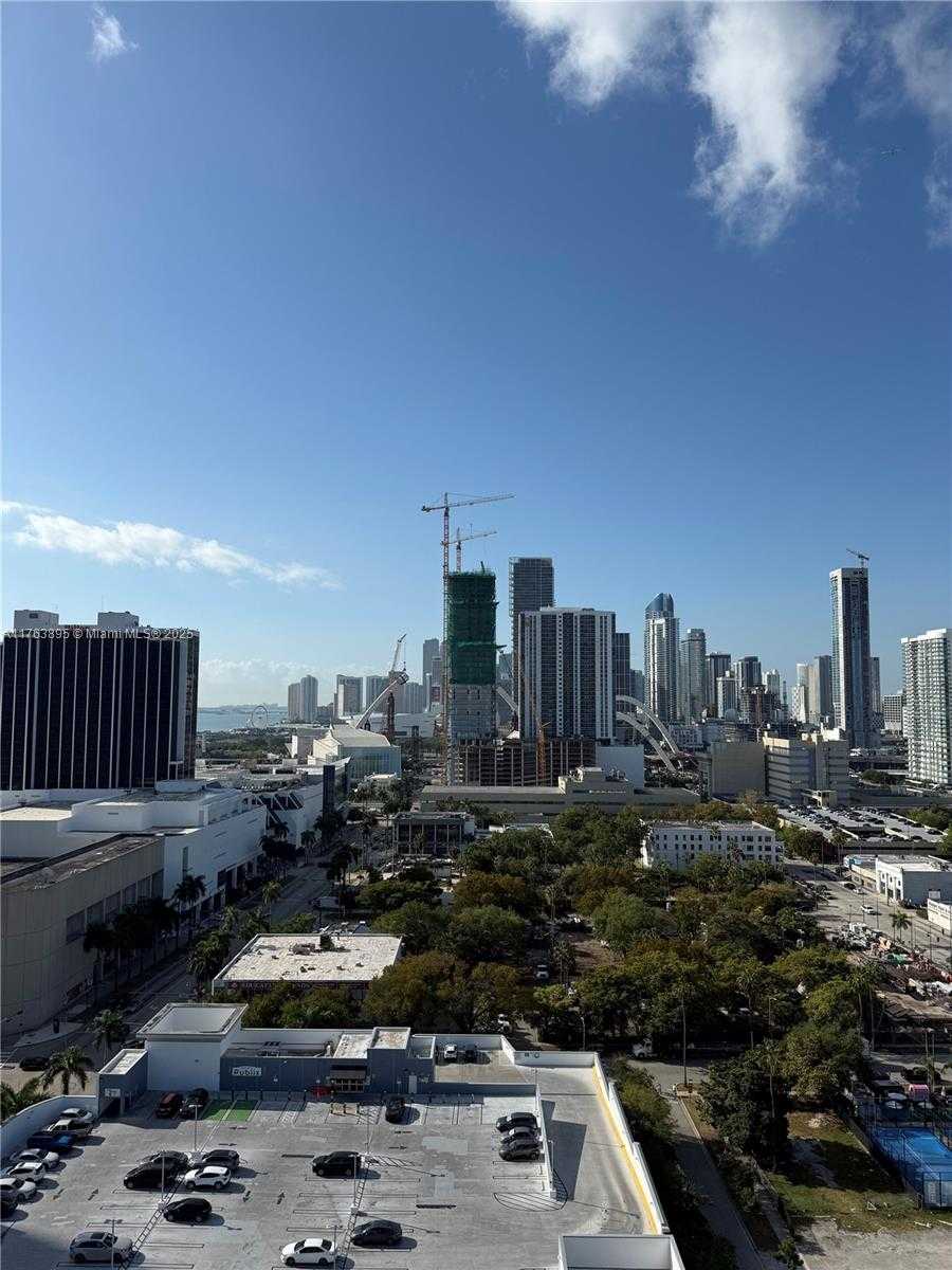 Small Image of 275 NORTH EAST 18 ST #2103, Miami Number 29