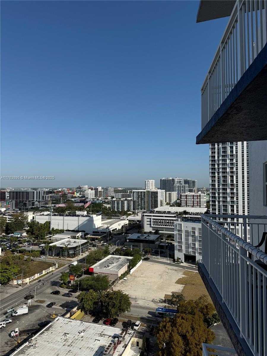 Small Image of 275 NORTH EAST 18 ST #2103, Miami Number 34