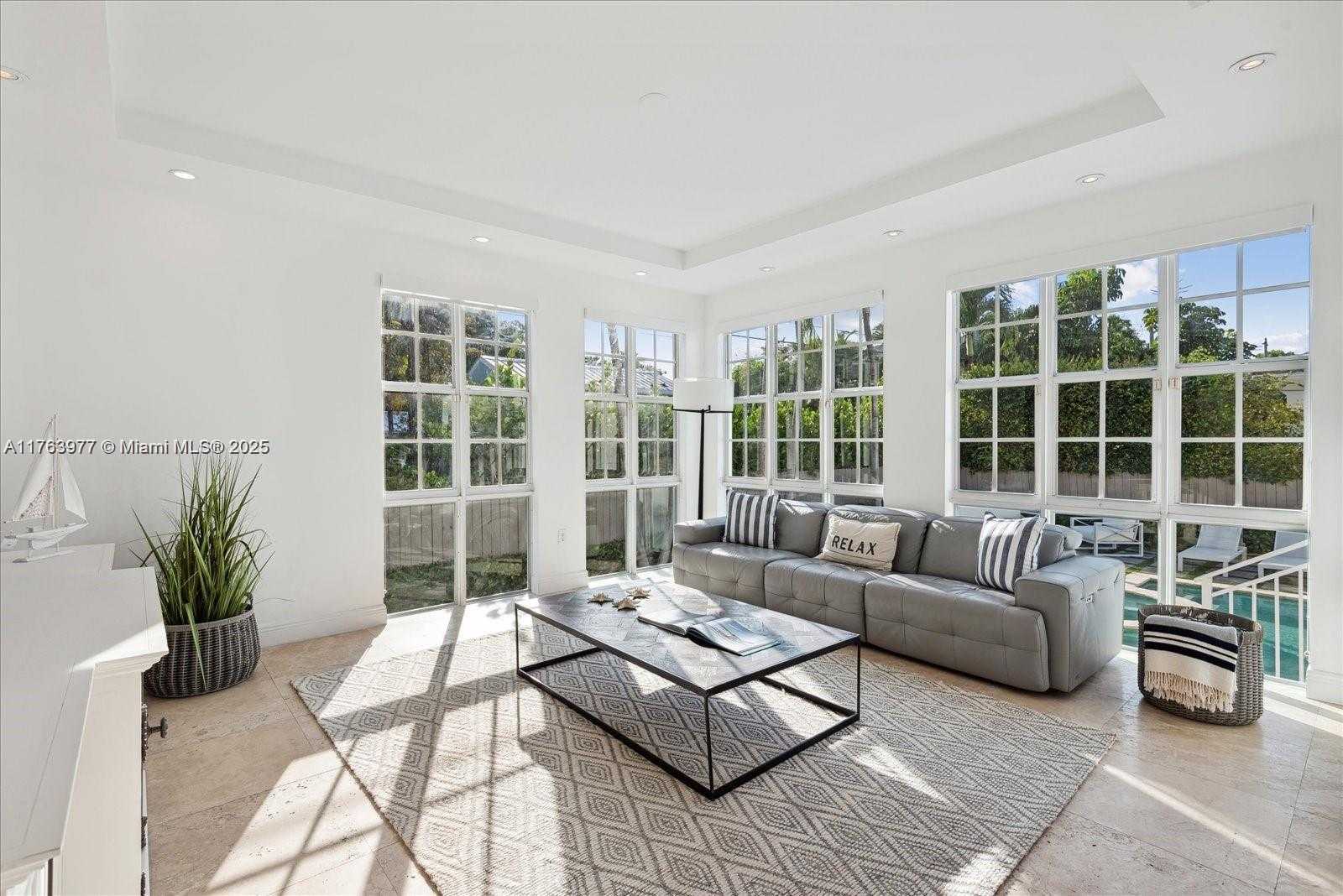 Small Image of 350 EAST WOODCREST, Key Biscayne Number 11