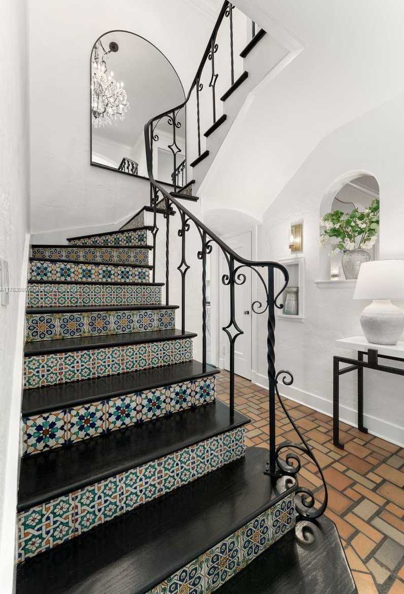 Small Image of 4430 ALTON RD, Miami Beach Number 47