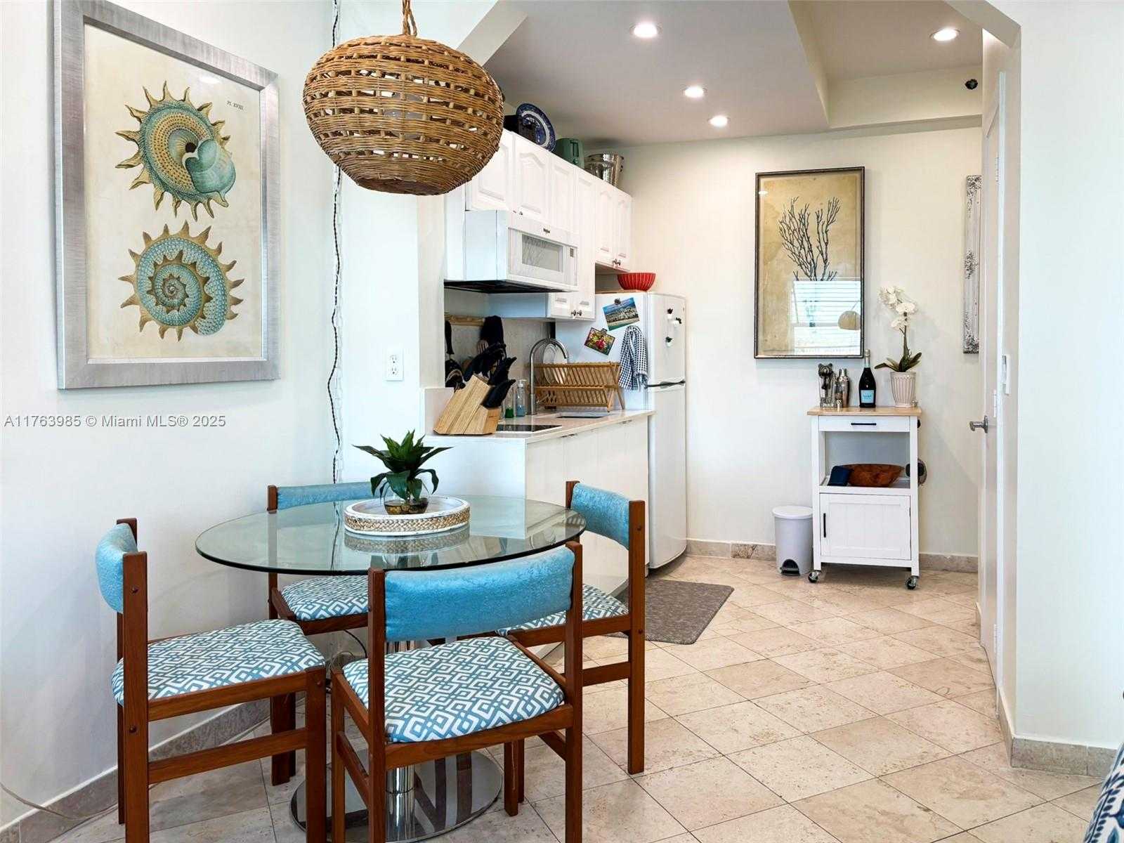 Small Image of 335 OCEAN DR #139, Miami Beach Number 10