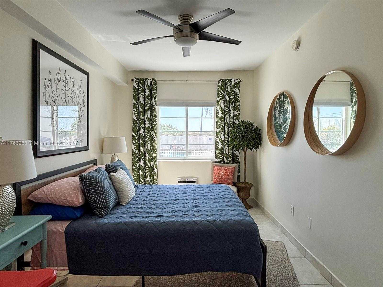 Small Image of 335 OCEAN DR #139, Miami Beach Number 11