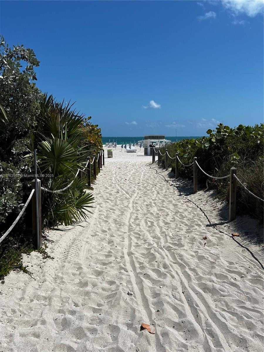 Small Image of 335 OCEAN DR #139, Miami Beach Number 18