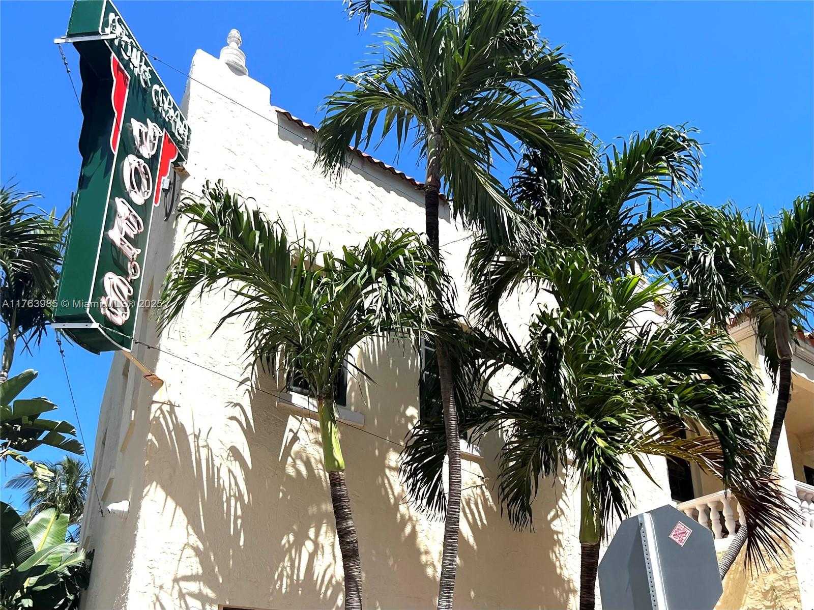 Small Image of 335 OCEAN DR #139, Miami Beach Number 21