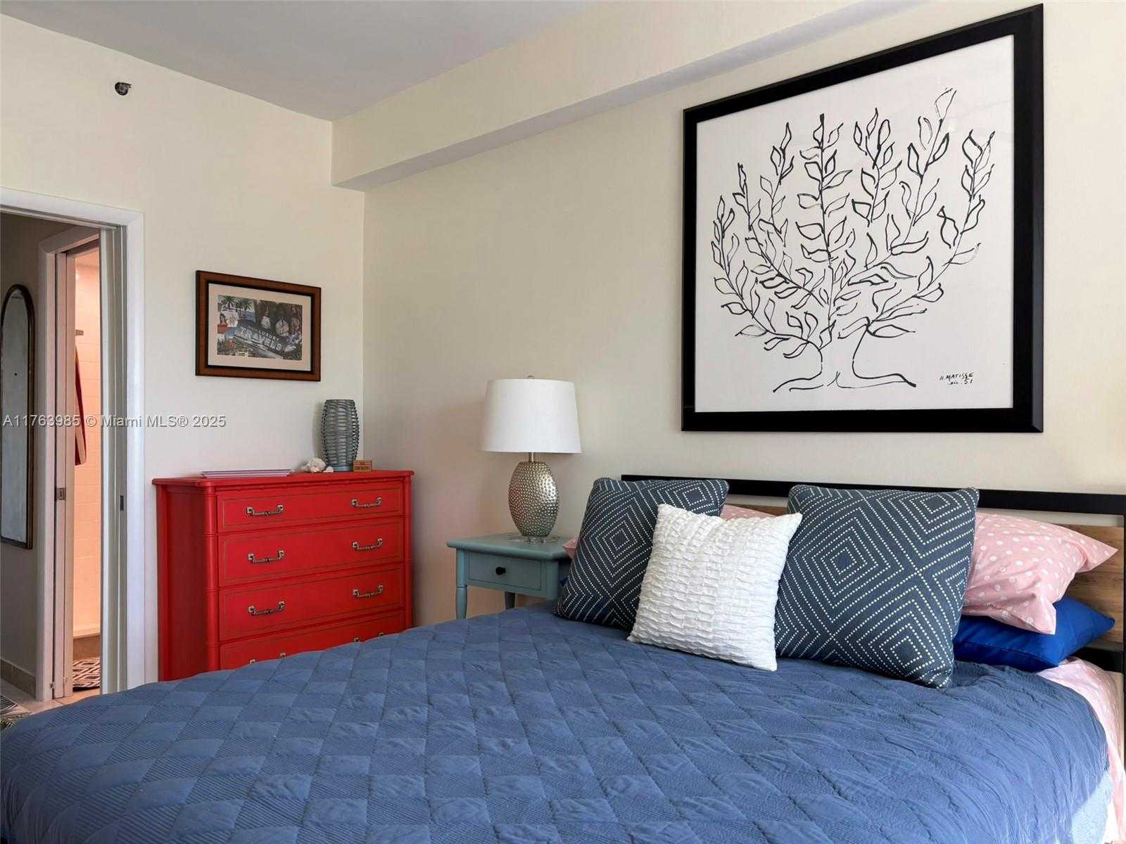 Small Image of 335 OCEAN DR #139, Miami Beach Number 8