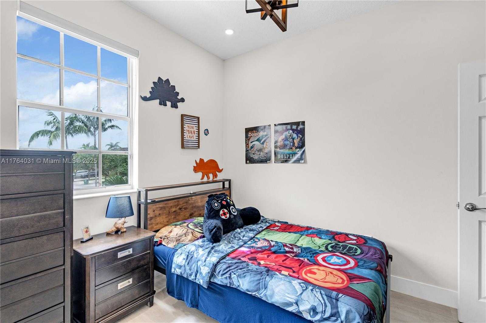 Small Image of 897 SOUTH WEST 152ND CT #897, Miami Number 21
