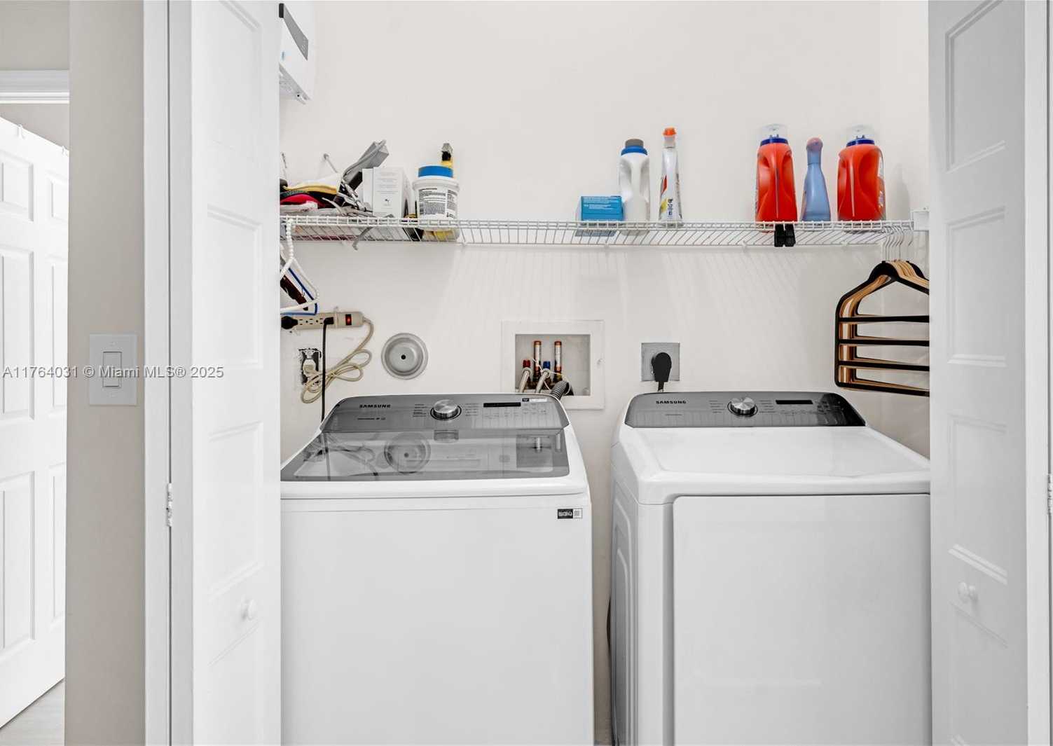 Small Image of 897 SOUTH WEST 152ND CT #897, Miami Number 32