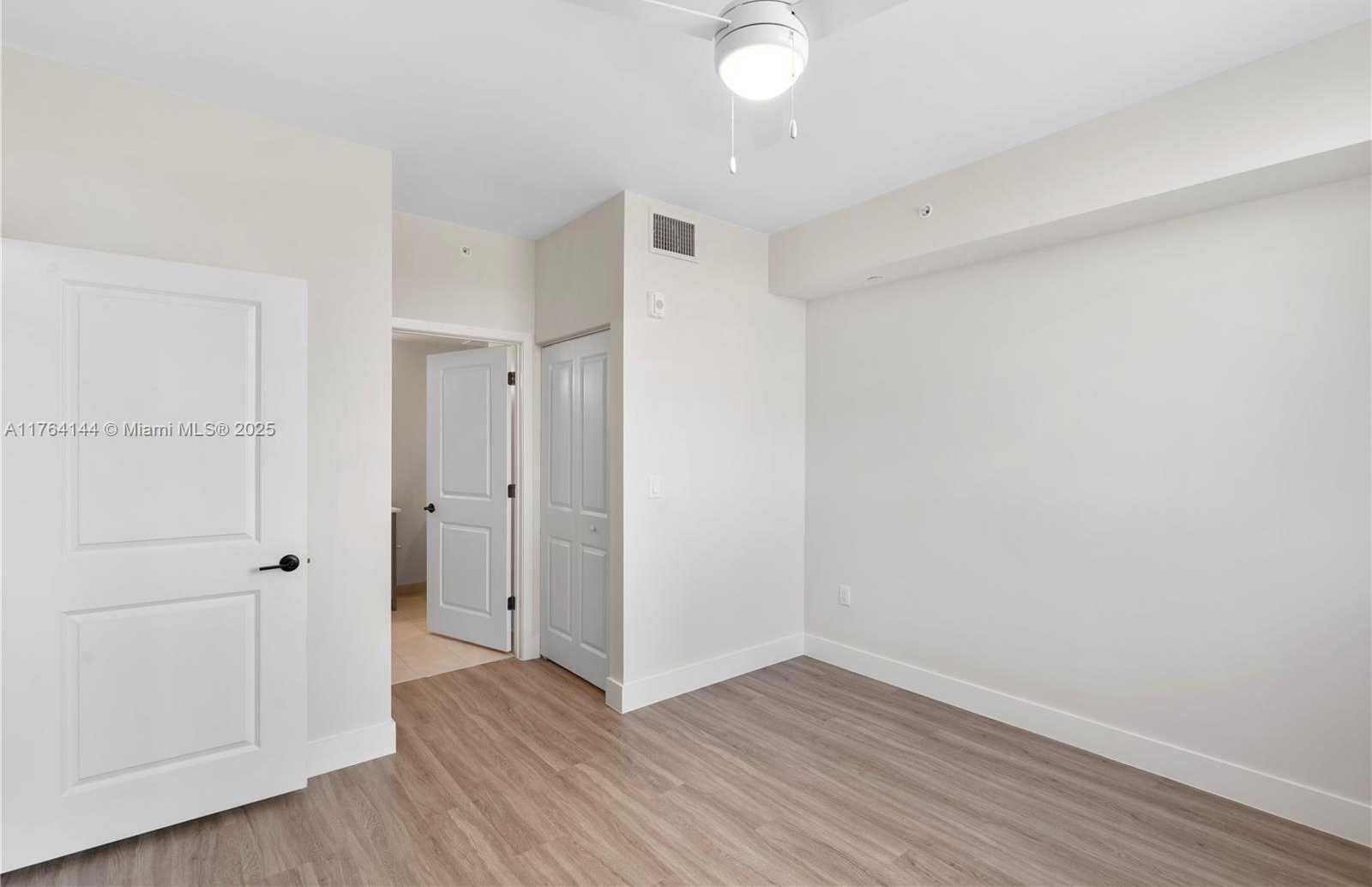 Small Image of 1559 NORTH WEST 15TH STREET RD #301, Miami Number 10