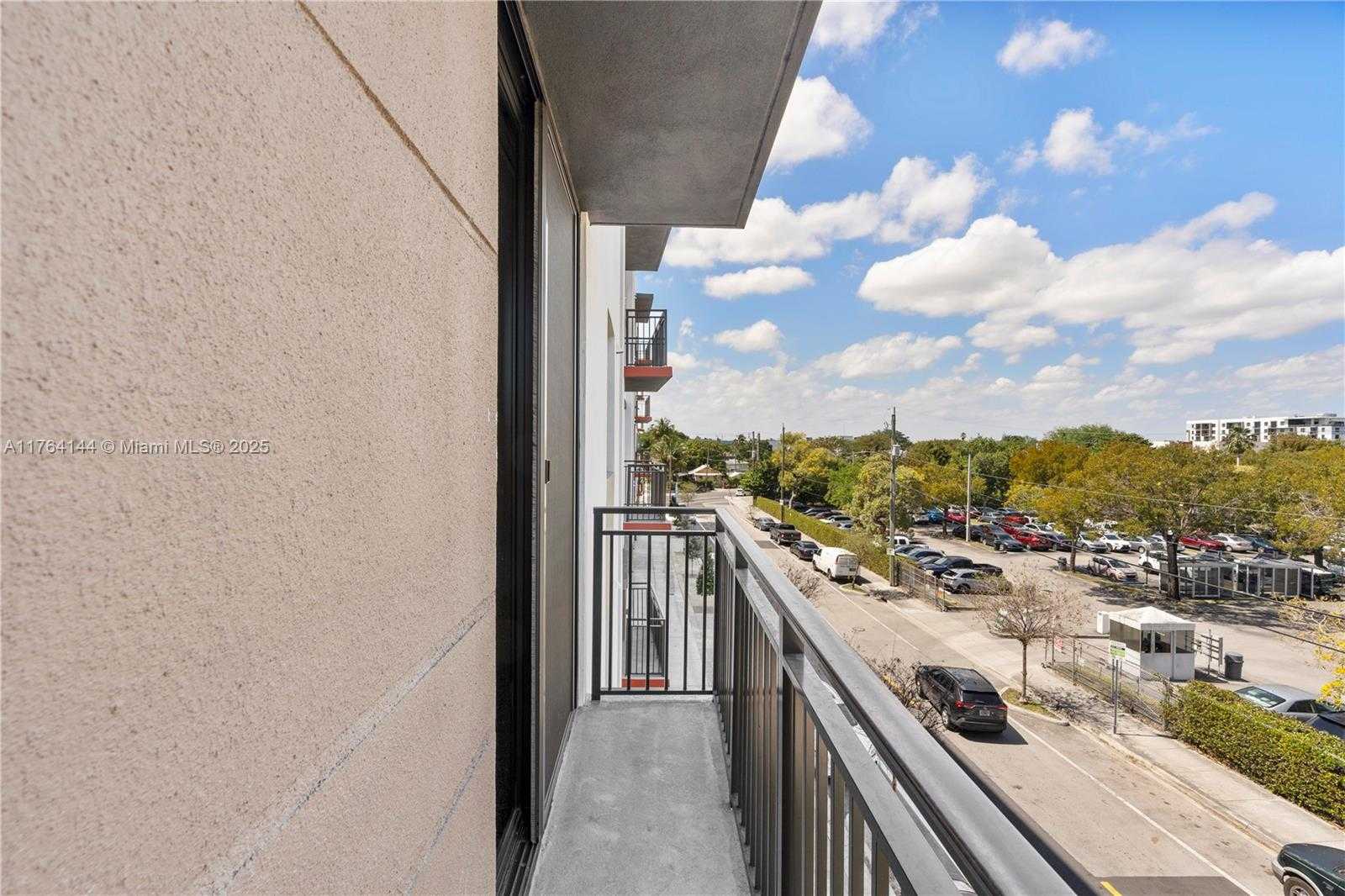 Small Image of 1559 NORTH WEST 15TH STREET RD #301, Miami Number 21