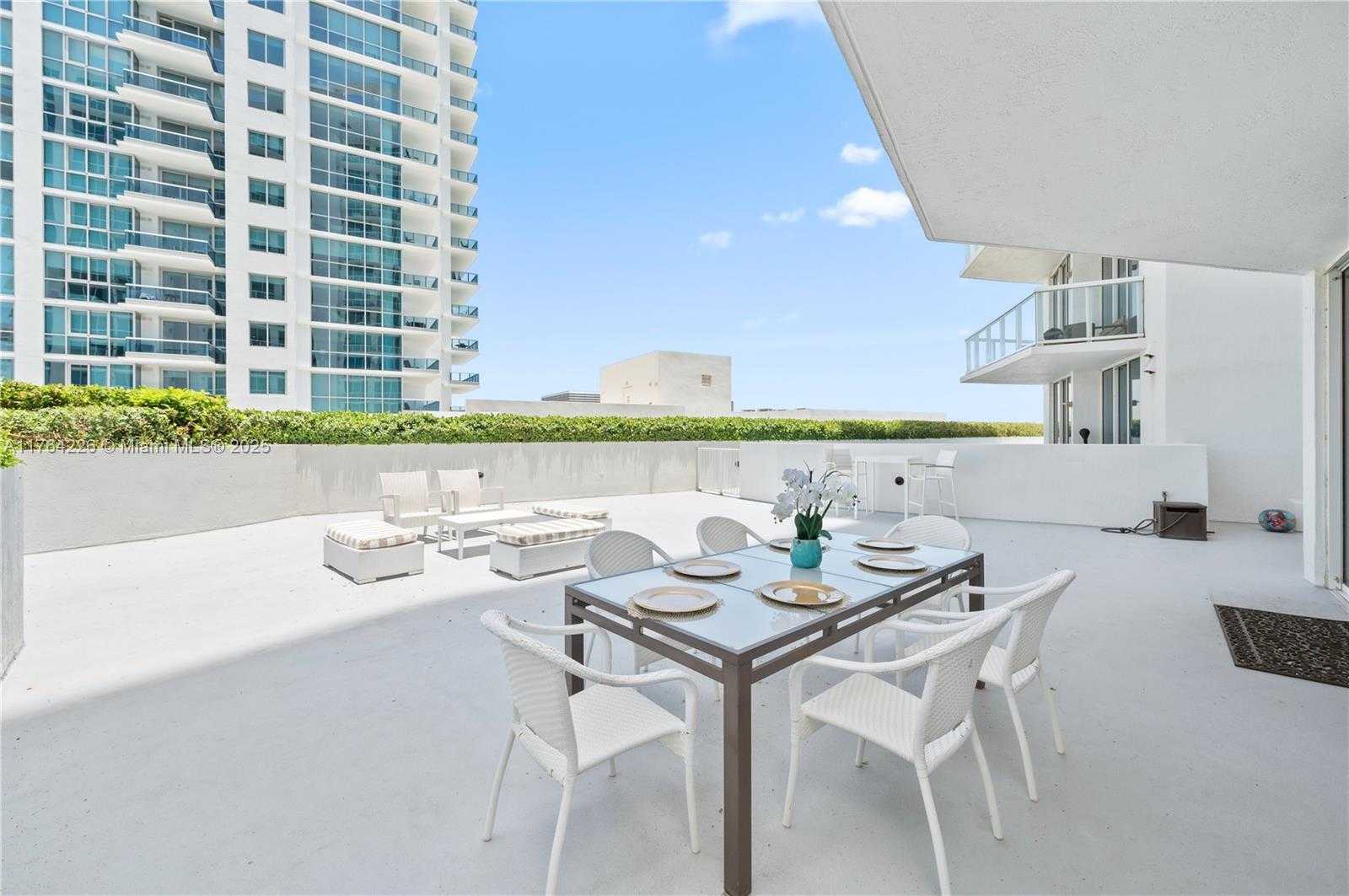 Small Image of 6515 COLLINS AVE #601, Miami Beach Number 13