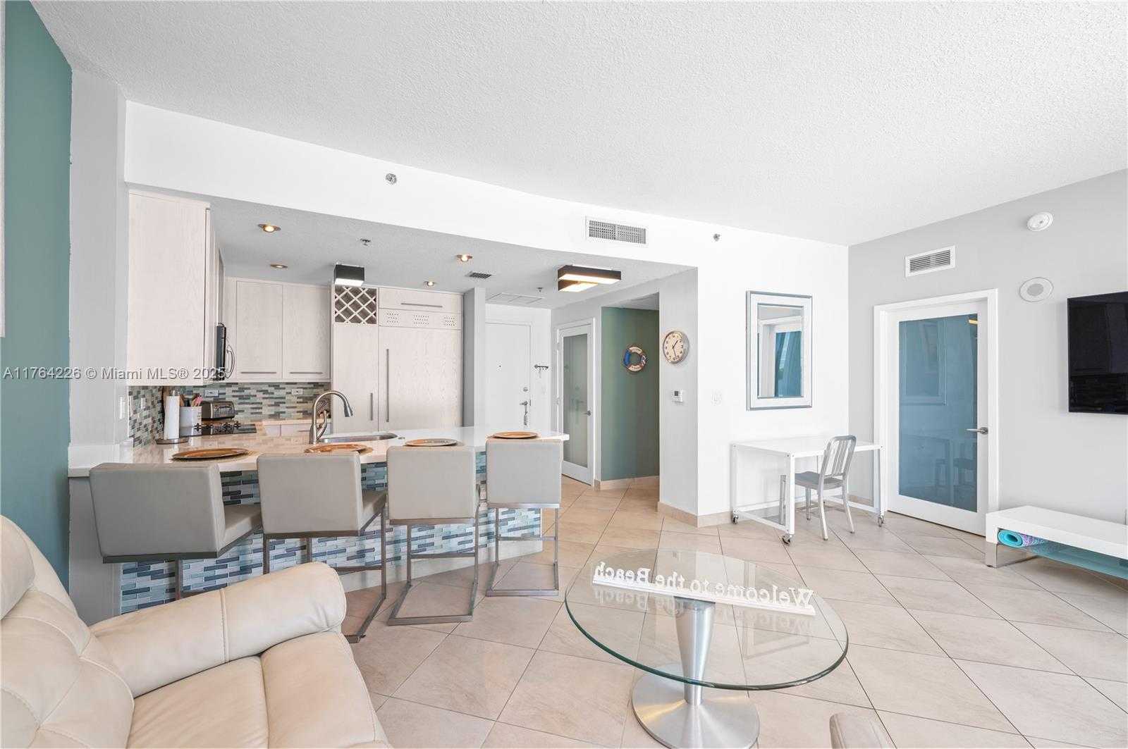 Small Image of 6515 COLLINS AVE #601, Miami Beach Number 5