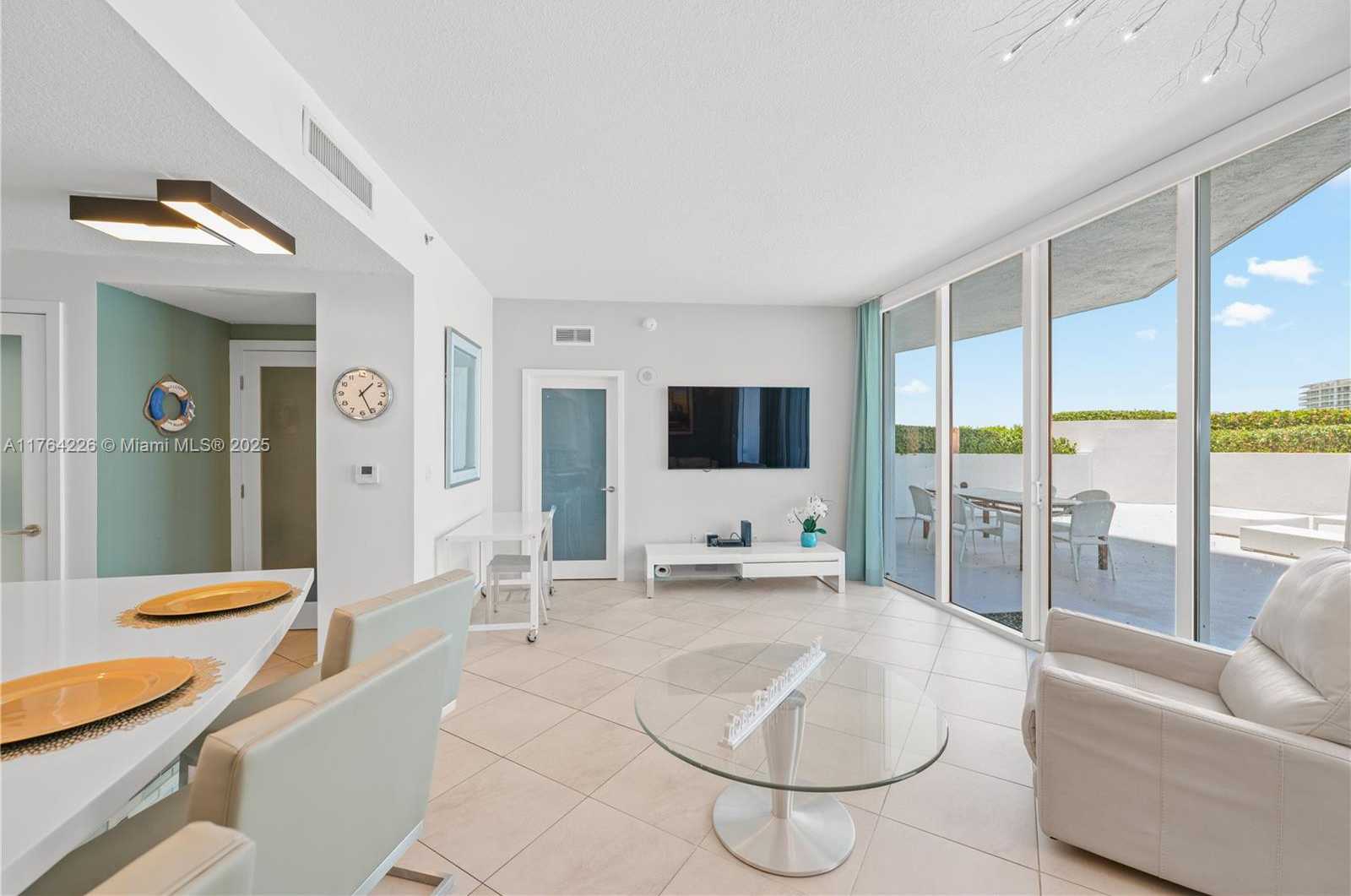 Small Image of 6515 COLLINS AVE #601, Miami Beach Number 9