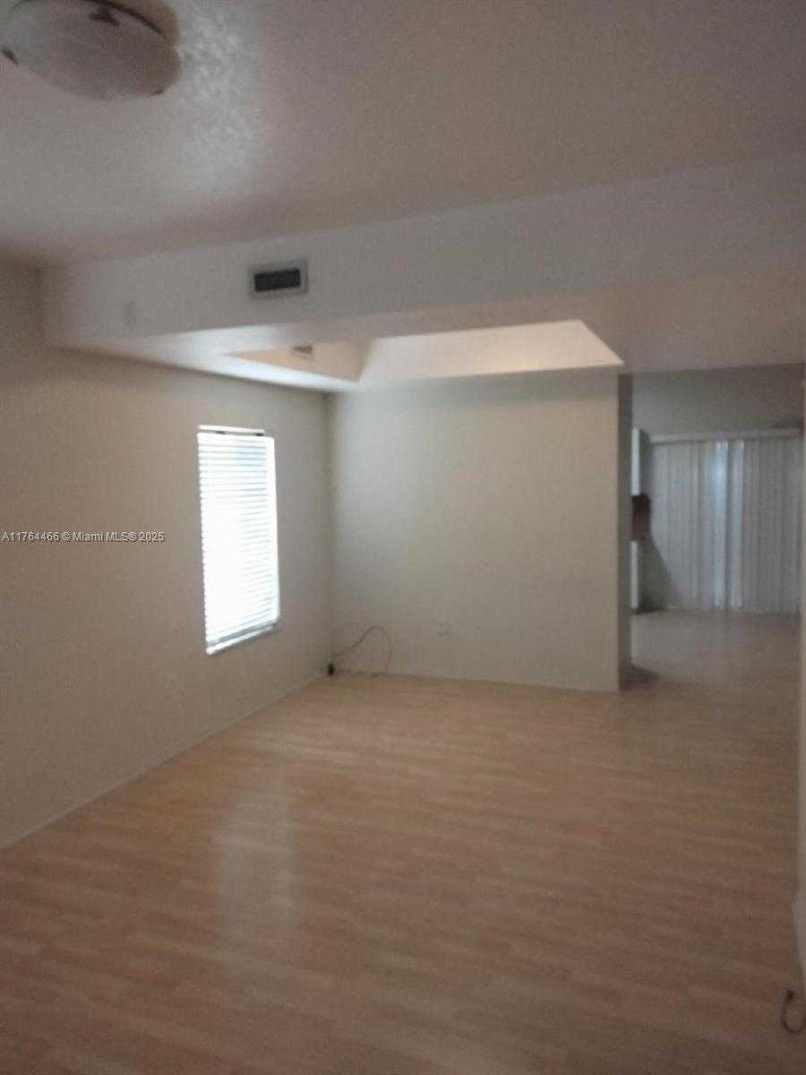 Small Image of 8976 WEST FLAGLER ST #1, Miami Number 9