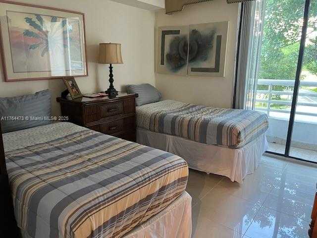 Small Image of 3300 NORTH EAST 192ND ST #302, Aventura Number 22