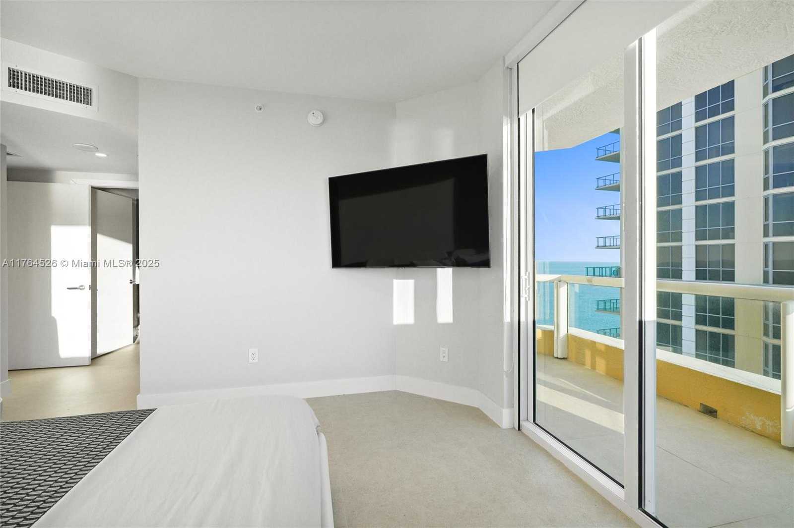 Small Image of 17875 COLLINS AVE #3906, Sunny Isles Beach Number 18