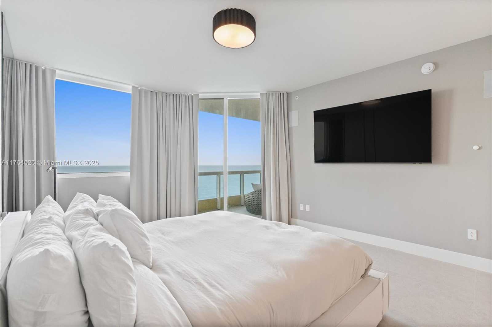 Small Image of 17875 COLLINS AVE #3906, Sunny Isles Beach Number 27