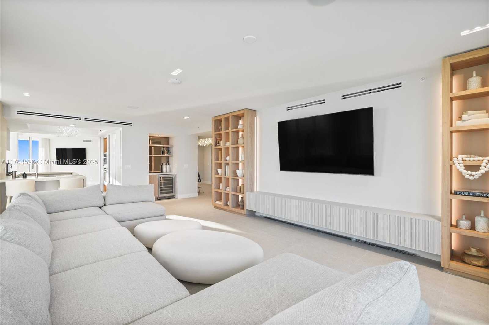 Small Image of 17875 COLLINS AVE #3906, Sunny Isles Beach Number 8