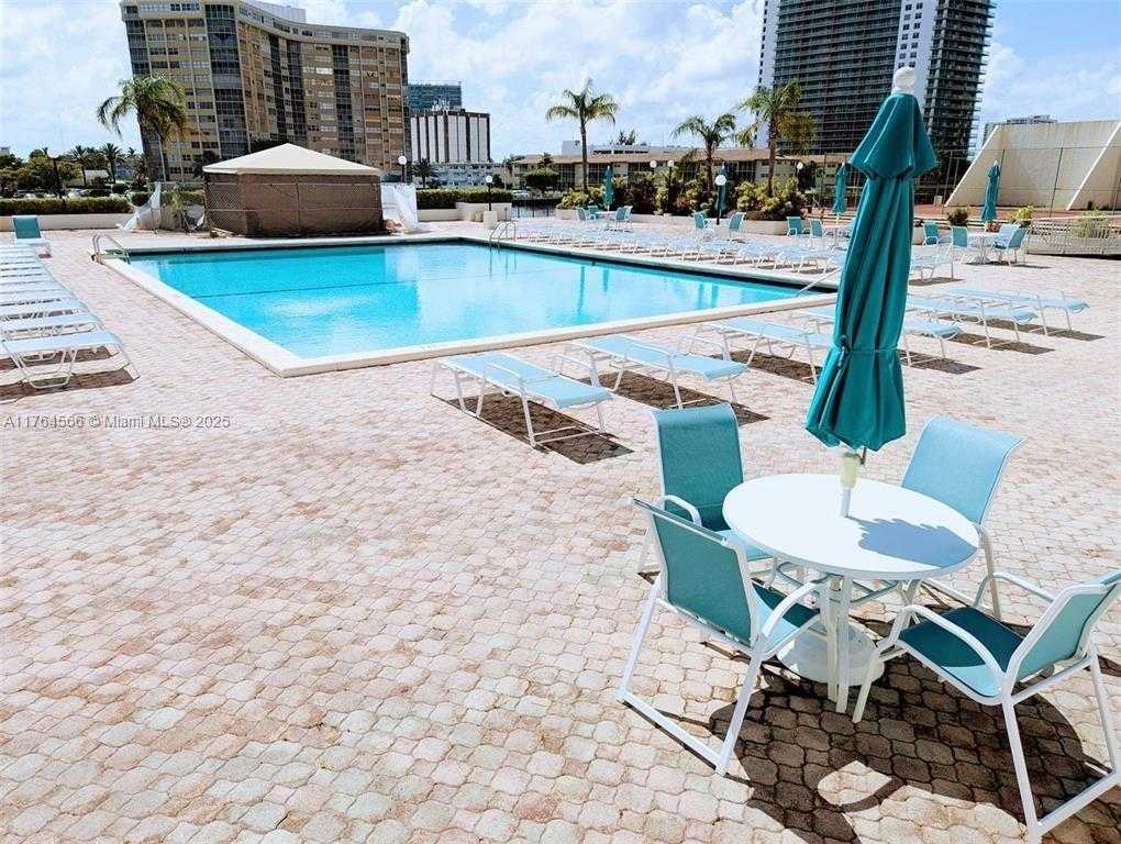 Small Image of 1865 SOUTH OCEAN DR #11B, Hallandale Beach Number 3