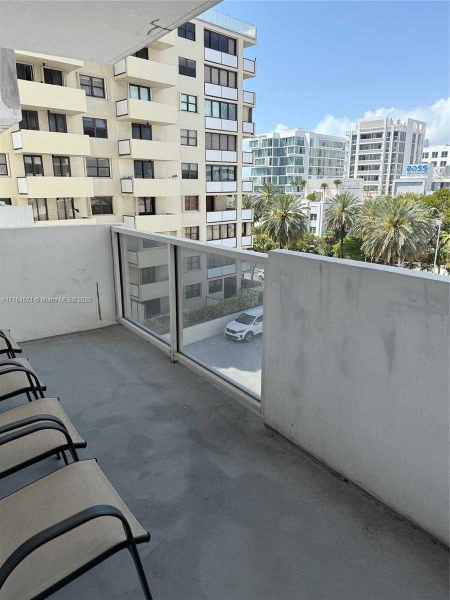Small Image of 100 LINCOLN RD #520, Miami Beach Number 5